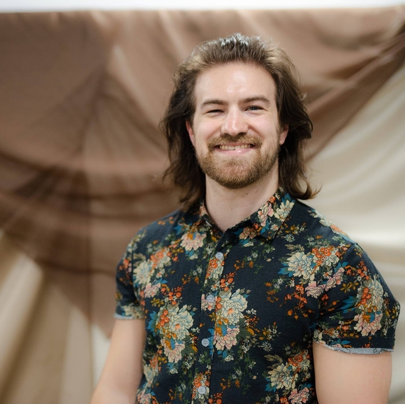 Meet your Posher, Ben - Picture 1 of 1